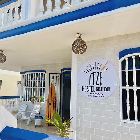 Itze Hostel Boutique - Progreso プログレソ エクステリア 写真