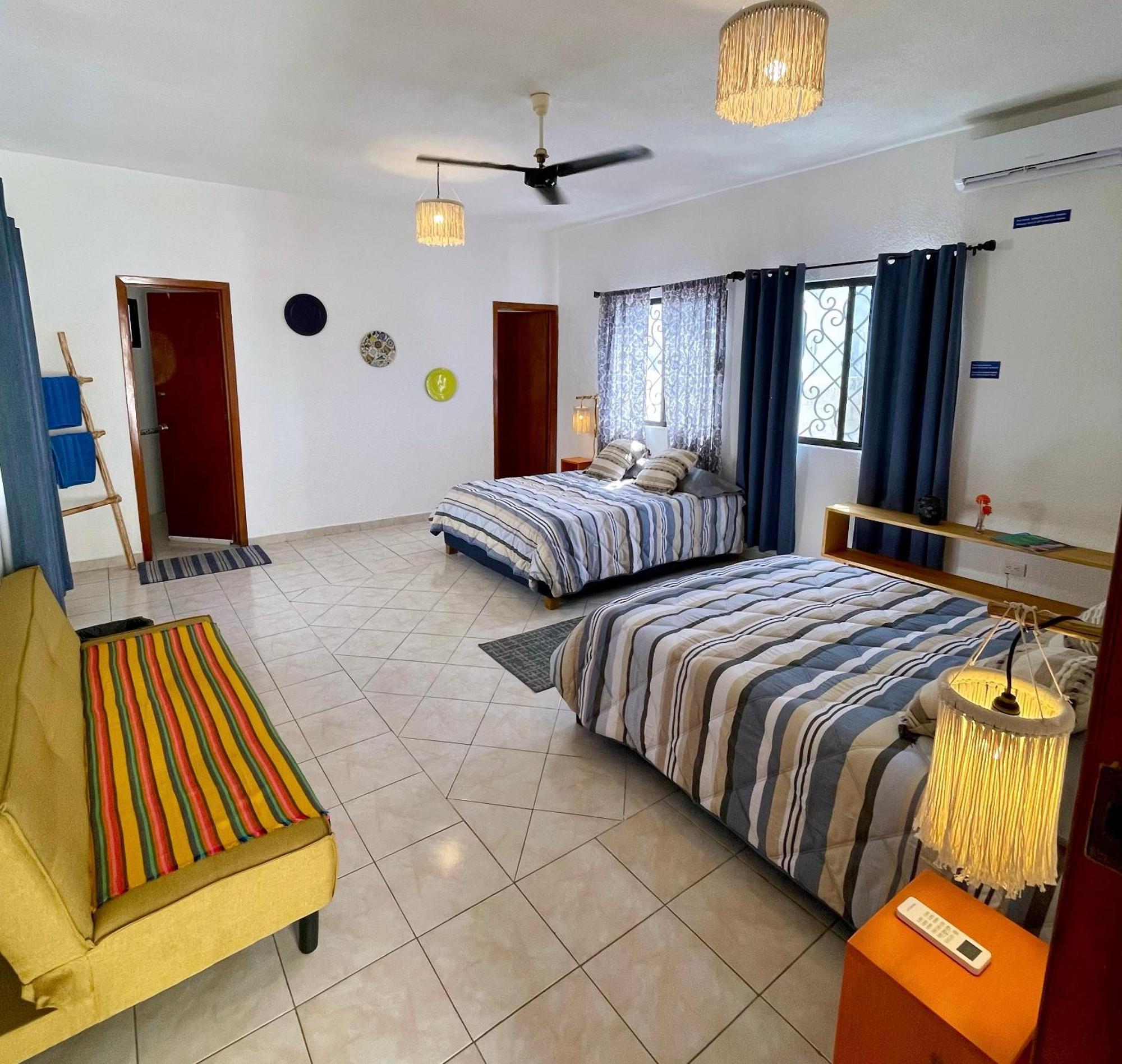 Itze Hostel Boutique - Progreso プログレソ エクステリア 写真