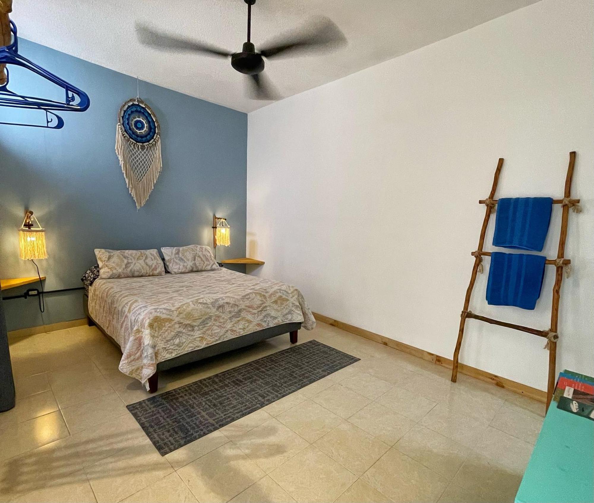 Itze Hostel Boutique - Progreso プログレソ エクステリア 写真